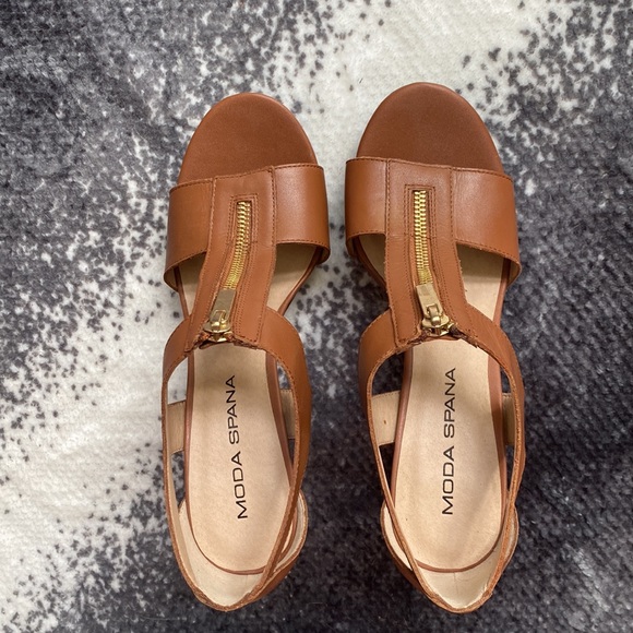 NWOT Moda Spana High Heels - Picture 3 of 6